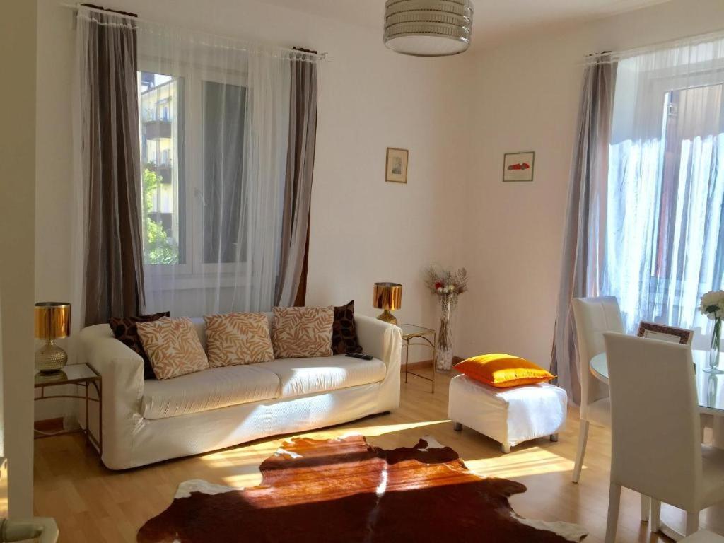 Glow G Apartment Bolzano Luaran gambar